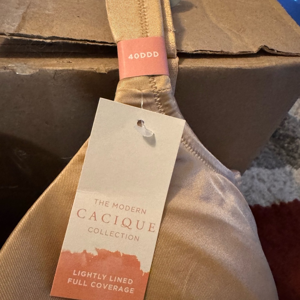 Cacique Lightly Lined Full Coverage Bra